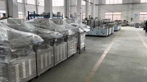 實(shí)力鑄就輝煌 男兒行四方，何懼世俗滄桑